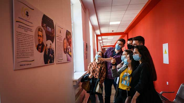 Фотографската изложба "Пътят към успеха - 60 години Медицински университет - Варна" е открита